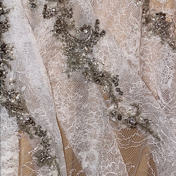 $1,485 NWT Lace Wedding Bridal Dress - Picture 15 of 16